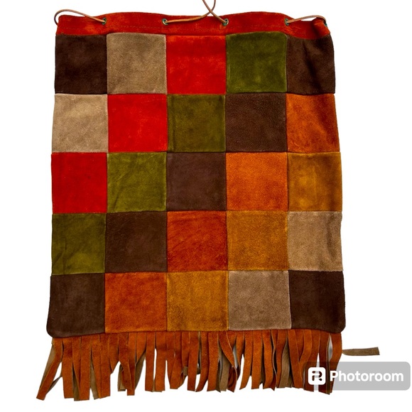 Leather/suede patch drawstring purse with bottom fringe - Picture 2 of 6